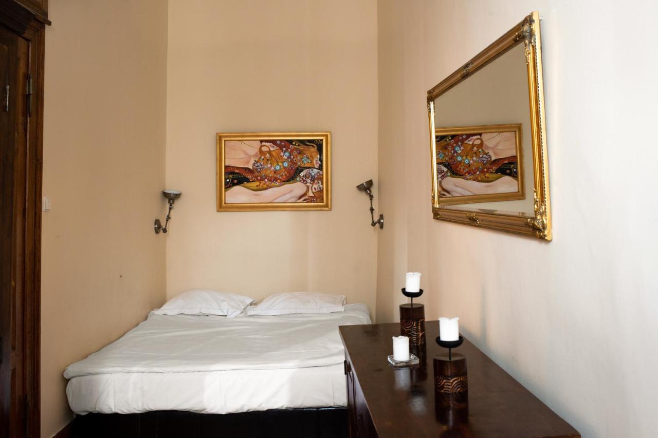 Apartamenty Chleb I Wino ทอรูน ภายนอก รูปภาพ