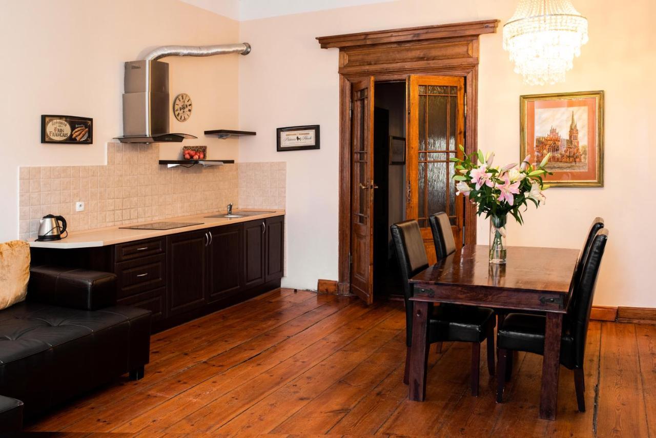 Apartamenty Chleb I Wino ทอรูน ภายนอก รูปภาพ