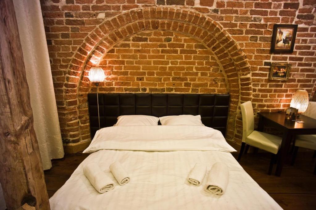 Apartamenty Chleb I Wino ทอรูน ห้อง รูปภาพ