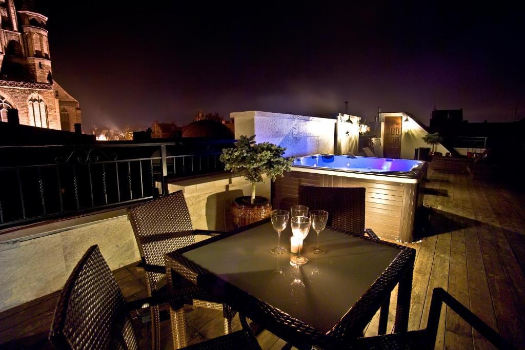 Apartamenty Chleb I Wino ทอรูน ห้อง รูปภาพ