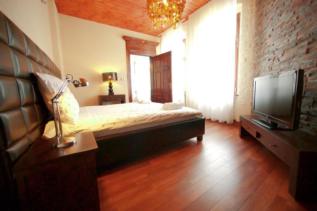 Apartamenty Chleb I Wino ทอรูน ห้อง รูปภาพ