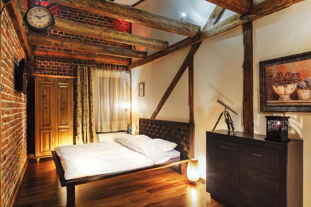 Apartamenty Chleb I Wino ทอรูน ภายนอก รูปภาพ