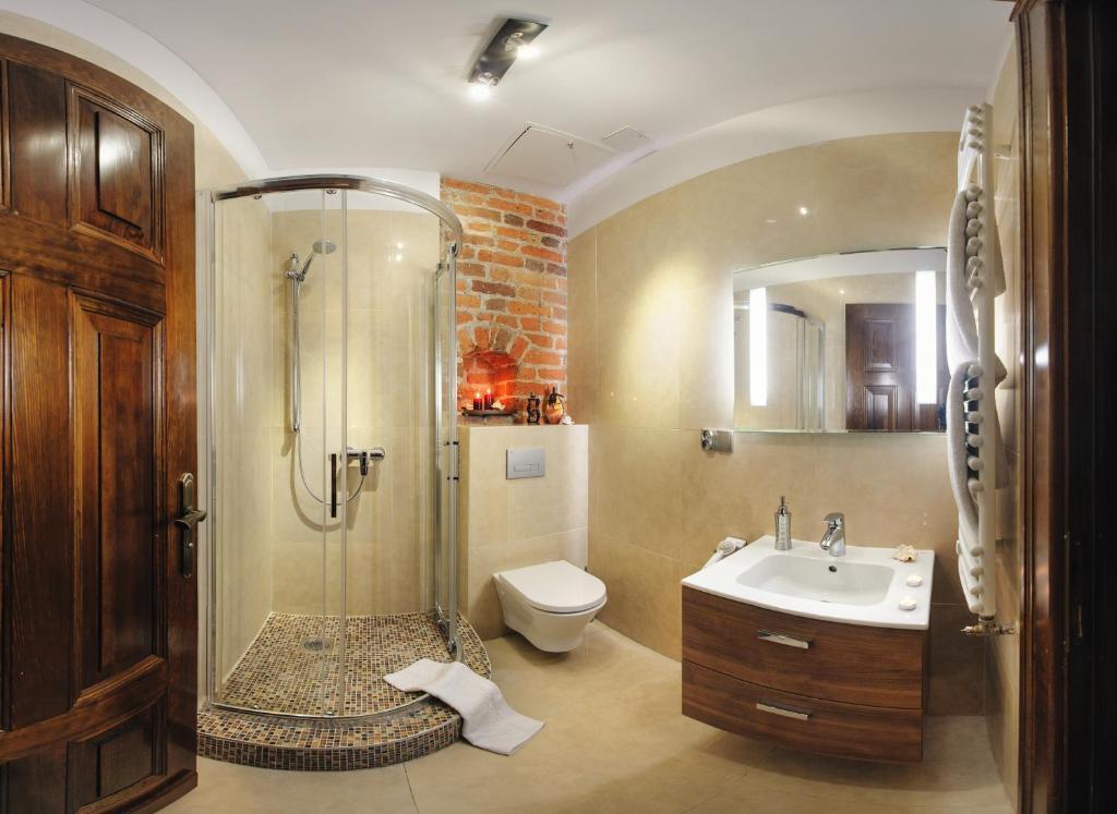 Apartamenty Chleb I Wino ทอรูน ภายนอก รูปภาพ